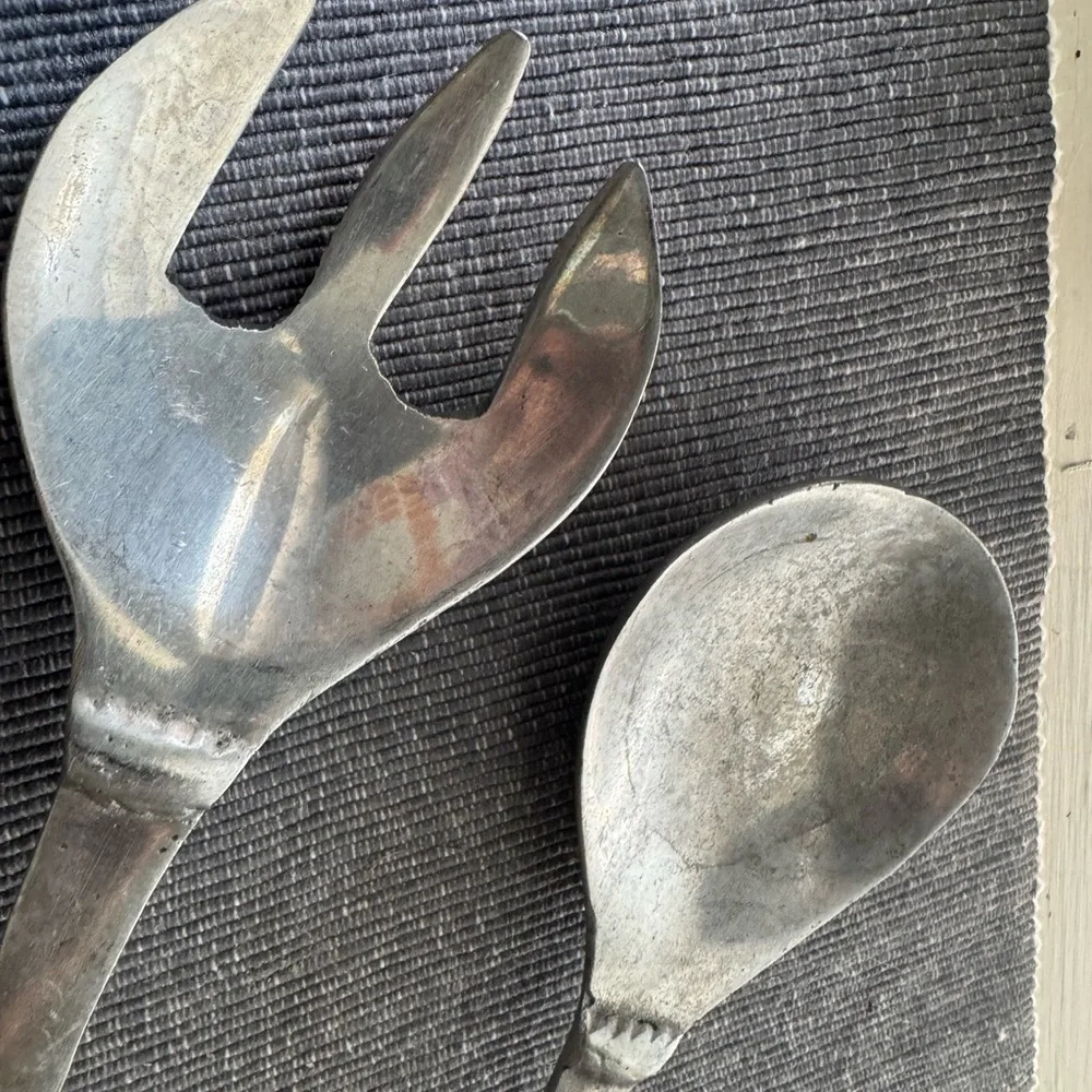 Metal Salad Servers, Fruit Design, Salad Serving Set with Large Spoon and Fork